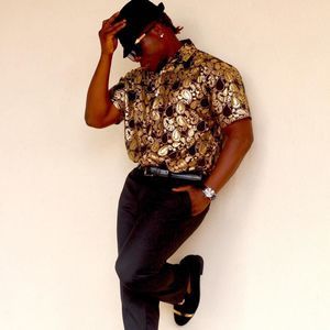 Meet your Posher, Tee